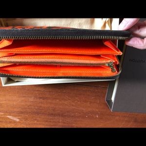 Louis Vuitton Limited Graffiti S. Sprouse wallet